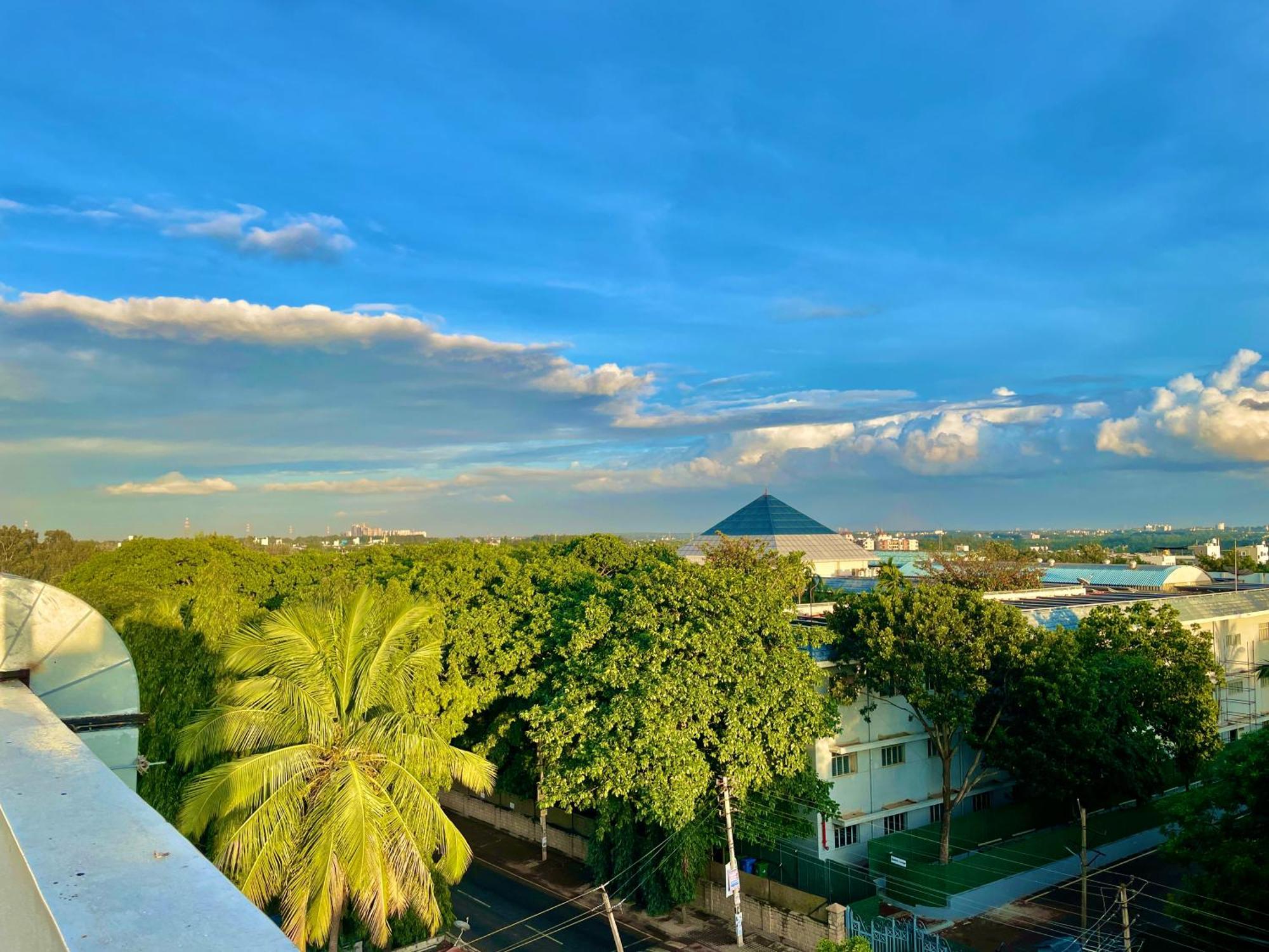 Aura By Agira Hotels Yelahanka Exterior photo