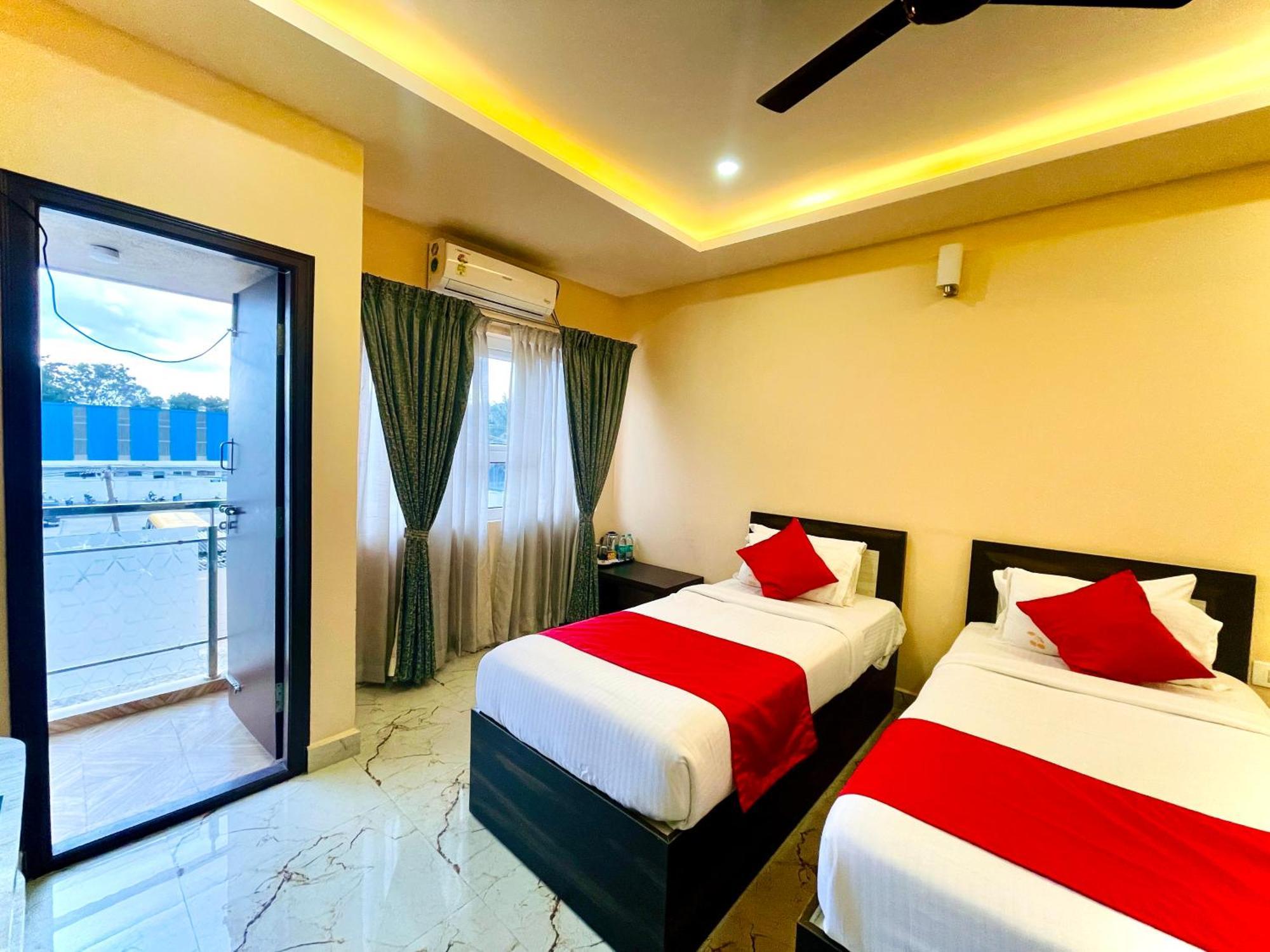 Aura By Agira Hotels Yelahanka Exterior photo