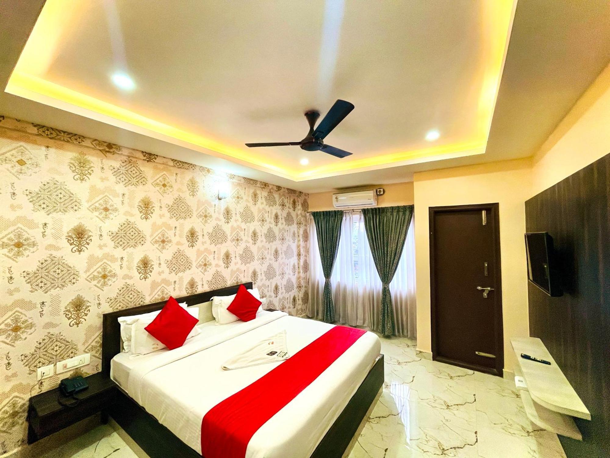 Aura By Agira Hotels Yelahanka Exterior photo